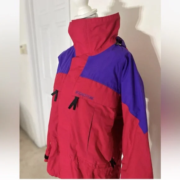 Vintage Moonstone Jacket Mens Medium Gore-Tex Hooded Wind Rain Red